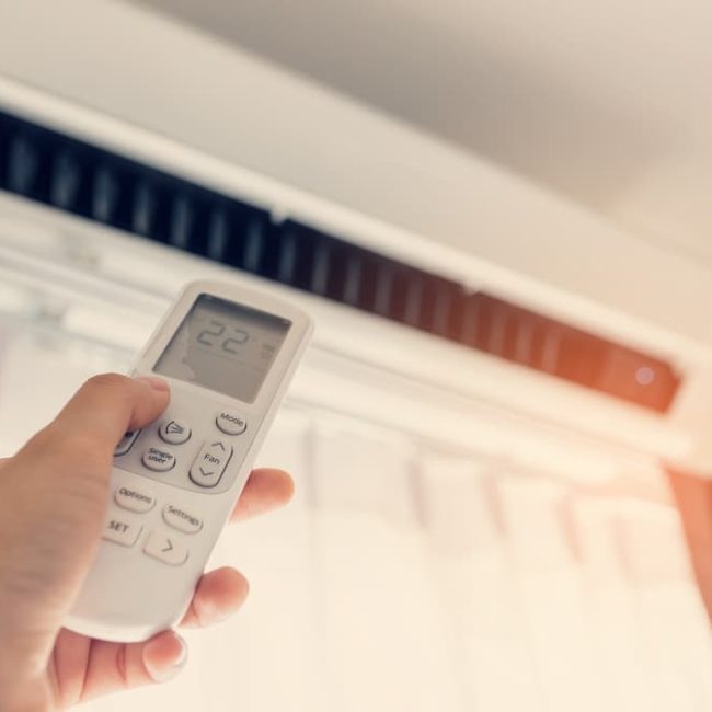 7 Tips to Maximize Your Air Conditioner’s Efficiency and Performance 7 Tips to Maximize Your Air Conditioner's Efficiency and Performance