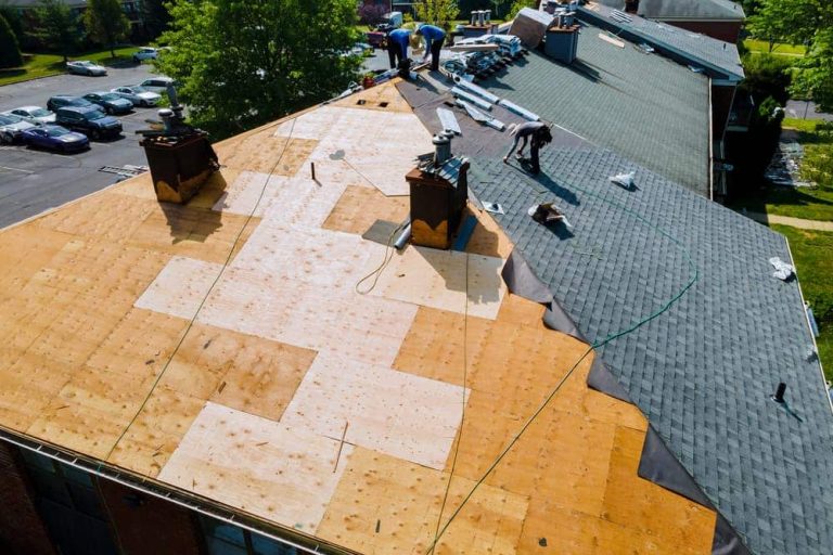 what-homeowners-need-to-know-about-replacing-residential-roofing What Homeowners Need to Know About Replacing Residential Roofing